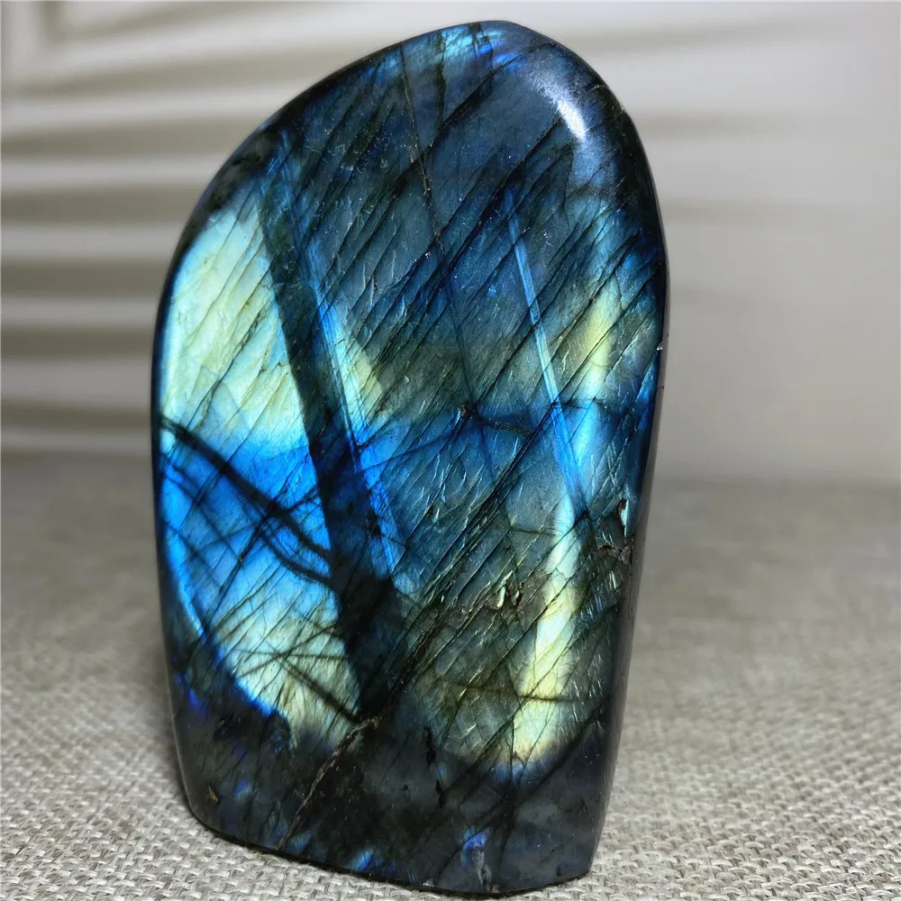 

Natural Stone And Crystal Labradorite Freeform Quartz Chakra Healing Raw Moonstone Specimen Reiki Ornments For Home Decoration