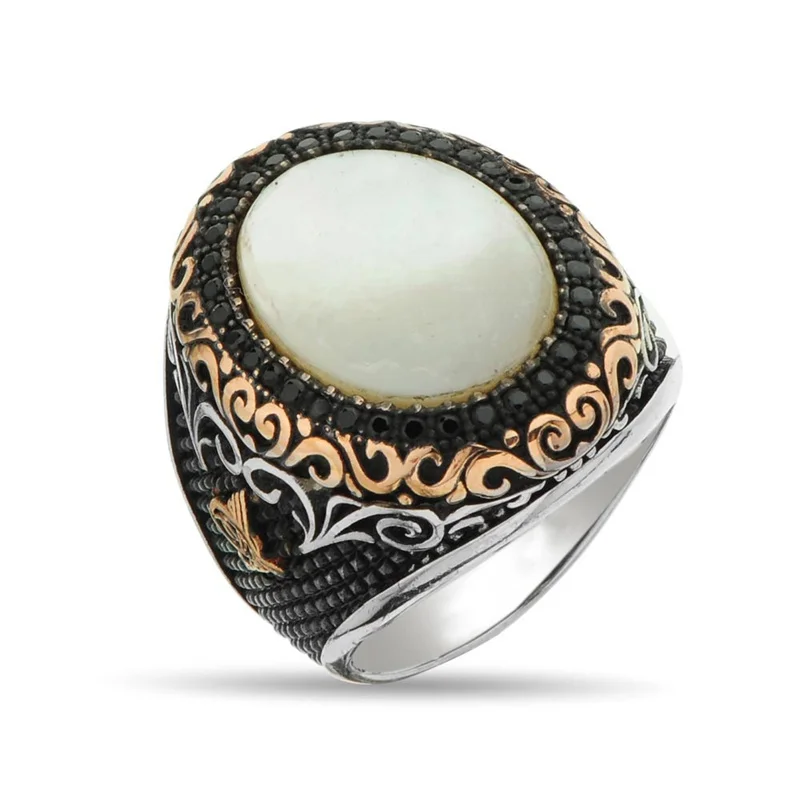 

Classical Exquisite Silver Black Gold Colors Round Rings for Men Trendy Metal Inlaid White Stone Wedding Engagement Jewelry