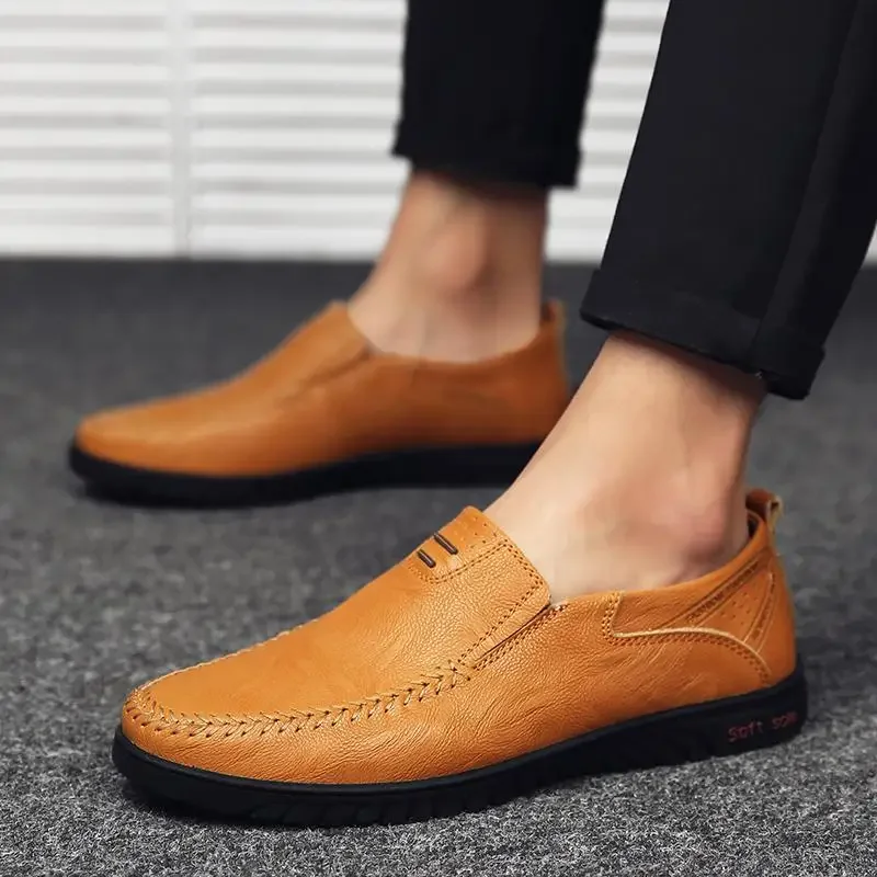 

Мужские кожаные туфли на мягкой подошве, коричневые лоферы из мягкой натуральной кожи, в британском стиле, Осенняя обувь с одним педальным горохом