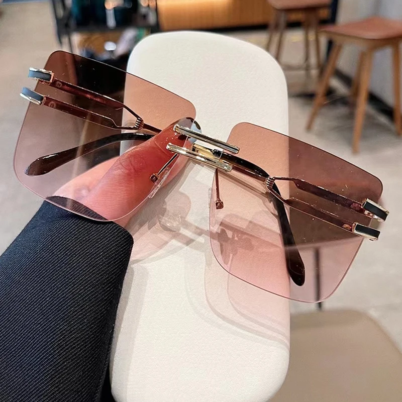 

Vintage Oversized Square Rimless Sungasses For Women New Fashion Brand Tea Pink Gradient Uv400 Sun Glasses Female Alloy Eyewear
