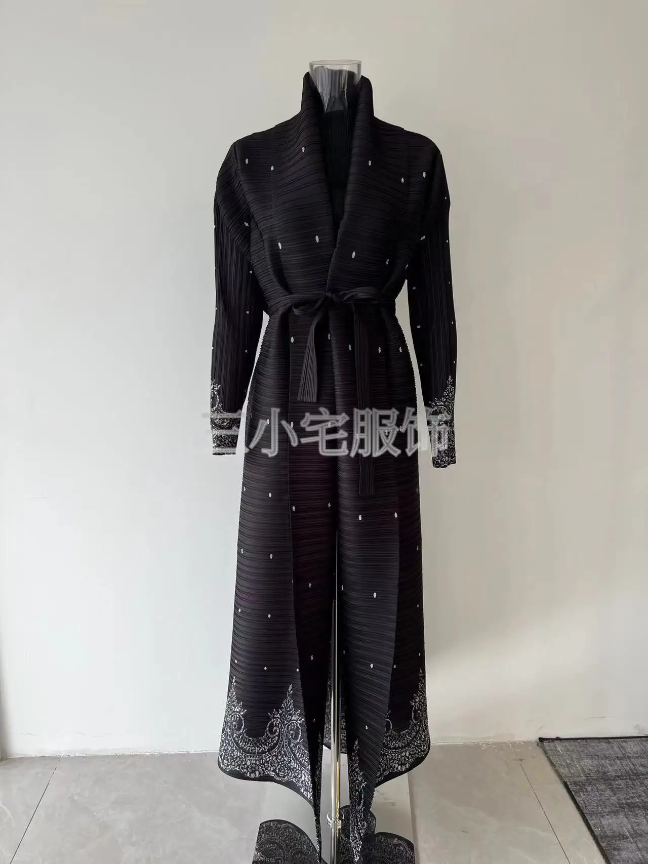 Платье YUDX Miyake женское с длинным рукавом принтом ветровка зима 2024 новые