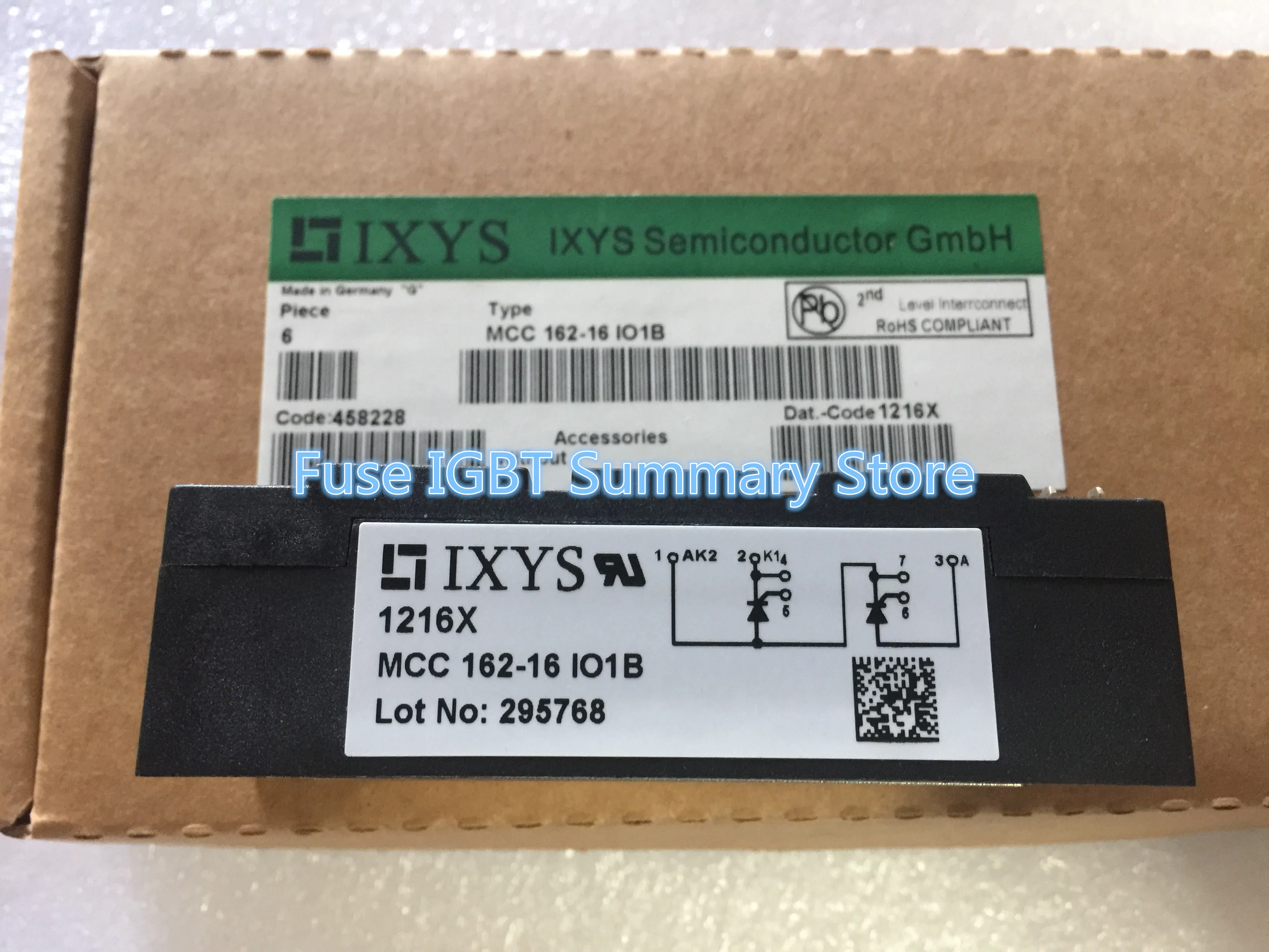 

Фотообои с диагональю экрана