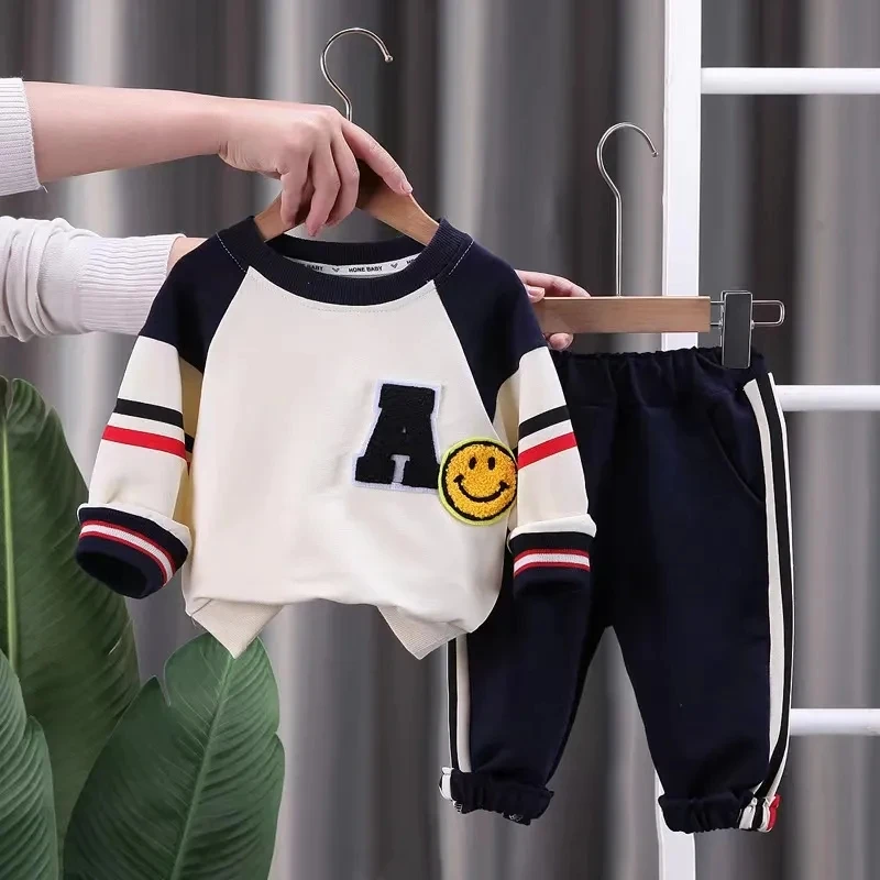 

Children's Sweater Set 2023 New Spring and Autumn Boys' Handsome Cotton Top and Pants Two Piece Baby Clothing Set