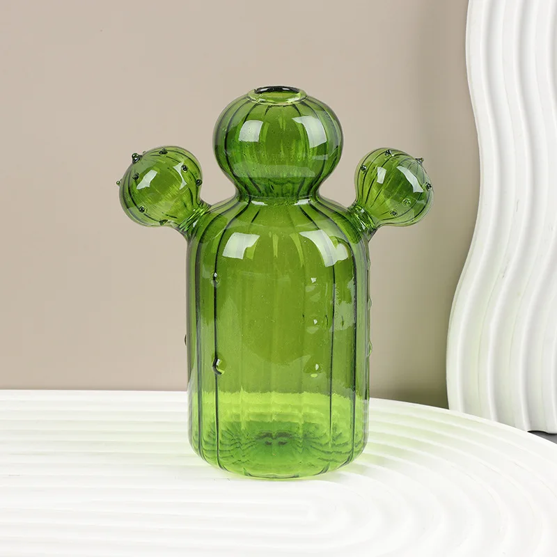 

Стеклянная ваза-кактус