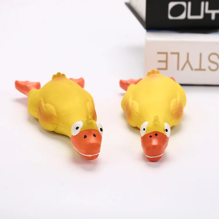 Screaming Duck Squeeze Sound Toy For Dogs Durable Funny Squeaky Yellow Screaming Rubber Duck Dog Chew Toy
