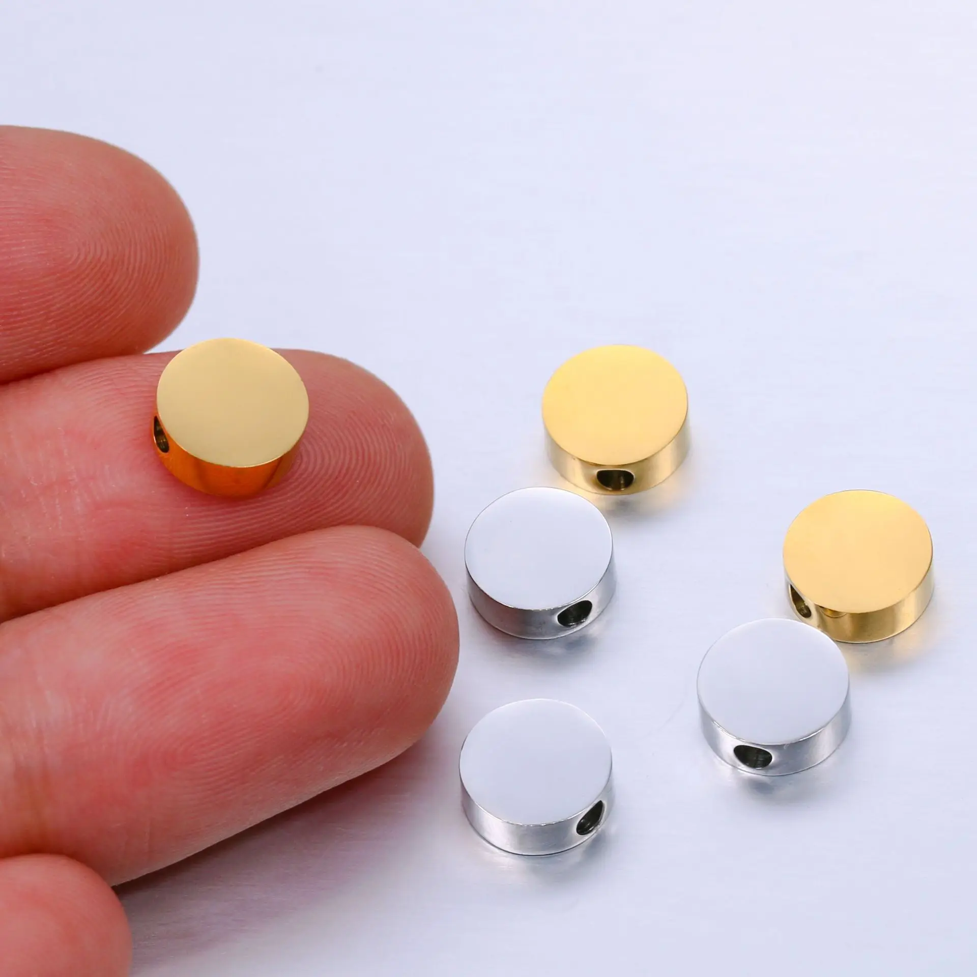 

5pcs/Lot Stainless Steel Circular Column Pendant Charms Gold Beads Hollow Round Pendants Jewelry Necklace Bracelet Accessories
