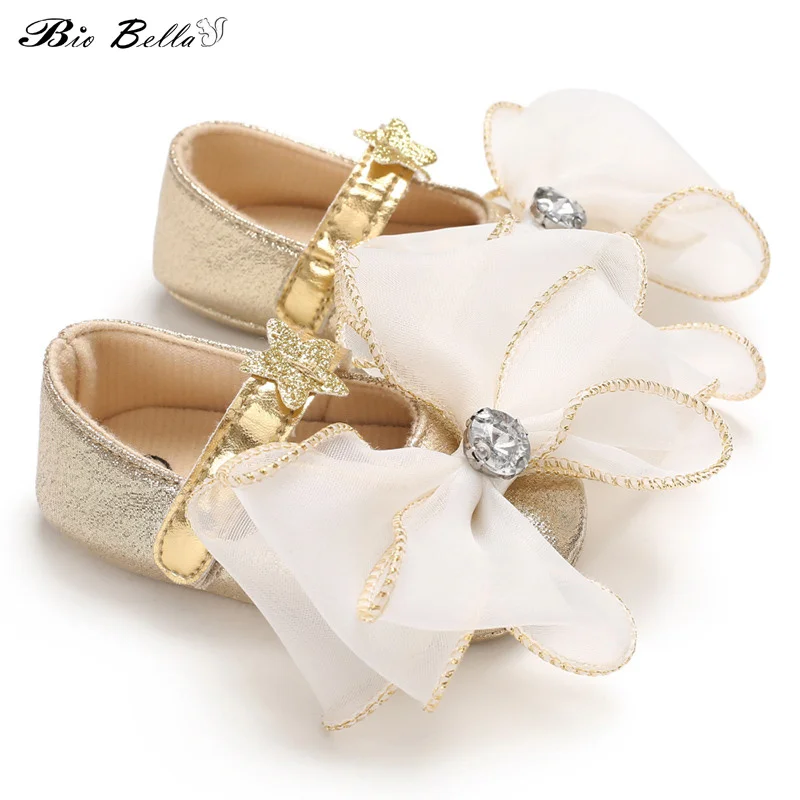 

Baby Girl Flats Shoes Infant Girls First Walkers Big Bowknot Soft Rubber Sole Newborn Bebes Prewalkers Birthday Crib Shoes