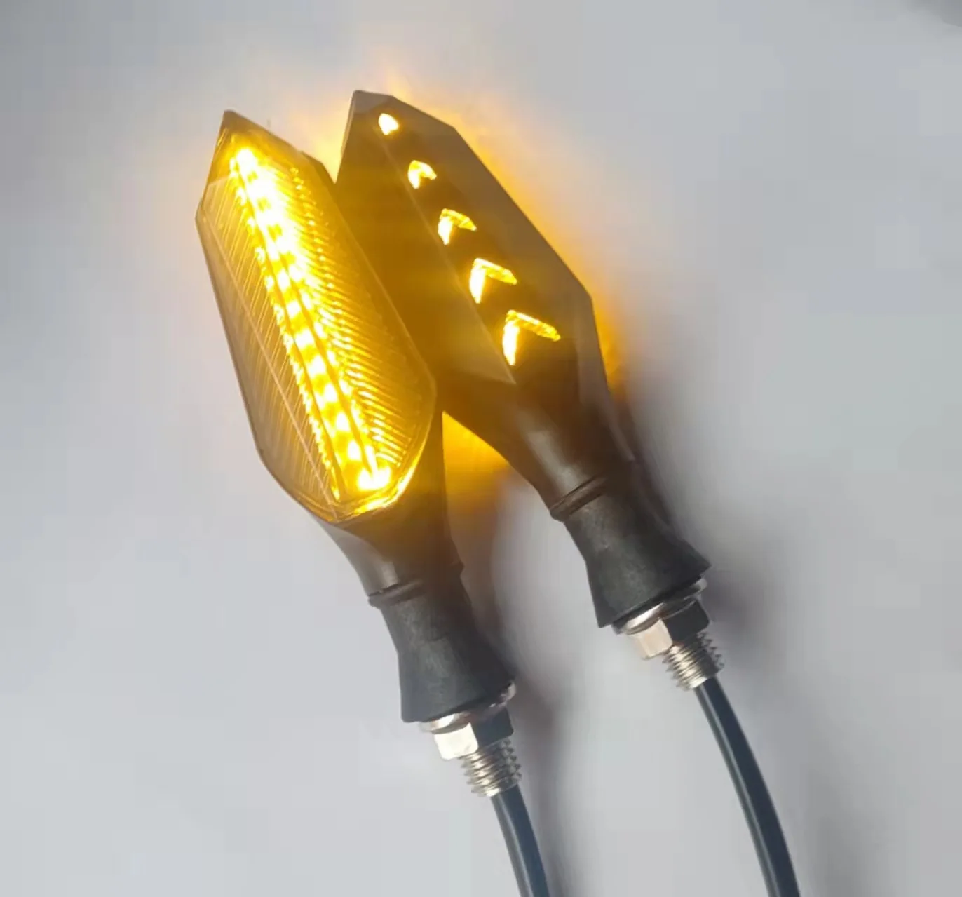 

2 шт., Светодиодные поворотники для мотоциклов Honda CB 599 919 400 CB600 HORNET CBR 600 F2 F3 F4 F4i 900RR CB250