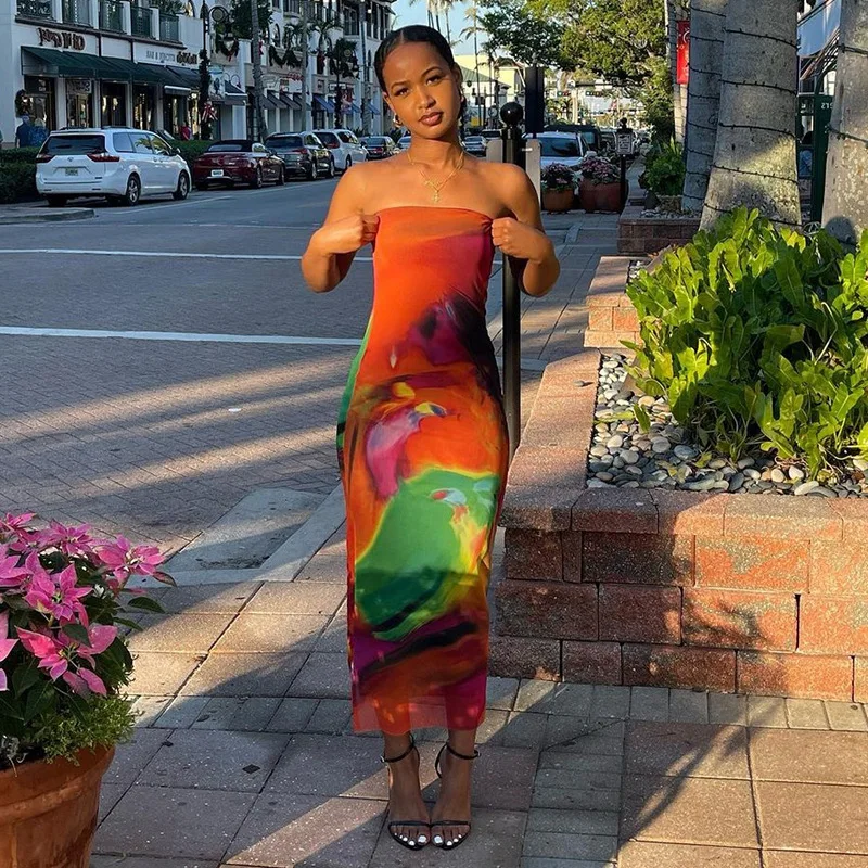 

Irregular backless dress with one-line collar and waist
