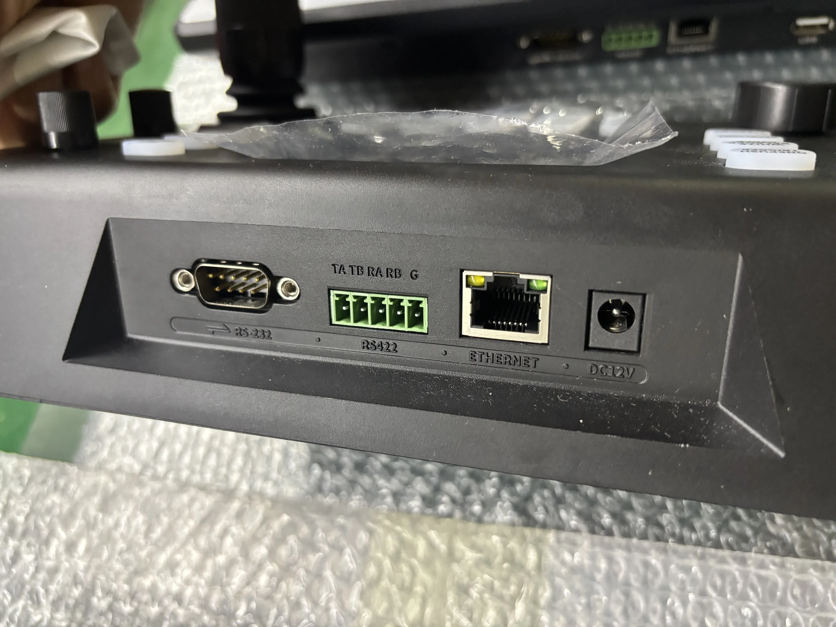 Фото YRR-11DP 2D/3D джойстик-контроллер PTZ с интерфейсами RS232, RS485, RS422 для многопозиционного управления №2