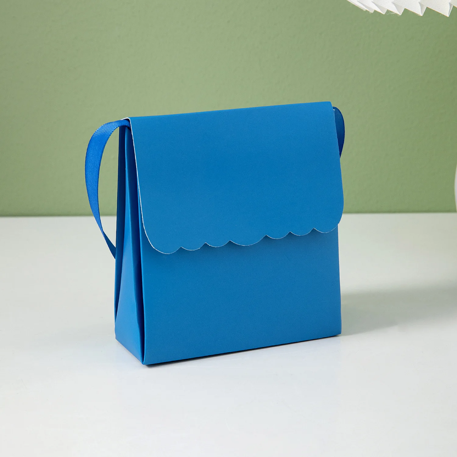 1 шт. бумажная коробка для упаковки ювелирных изделий 7x7x2 см