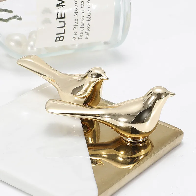 

Golden Bird Cupboard Door Wardrobe Drawer Handle