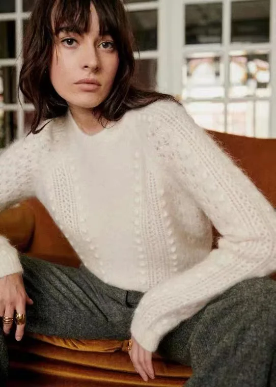 Autumn 2022 New Wool Blend Vintage Twist Crochet Knitting Soft Comfortable Sweater
