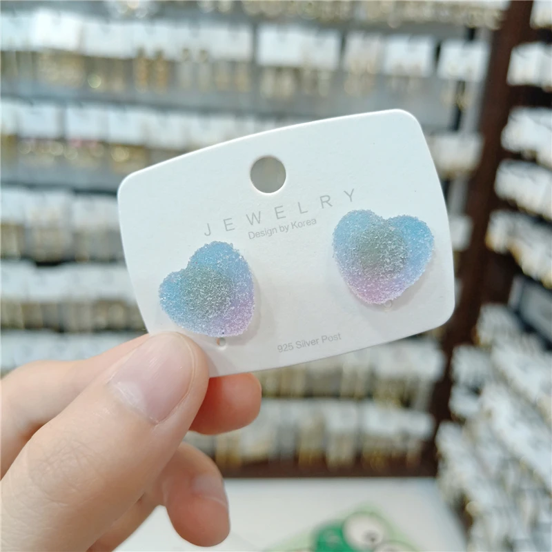 

Summer Style Ins Fashion Latest Stud Earrings For Girl Women Korea Earrings Simple Gradient Color Peach Heart Frosted Earrings