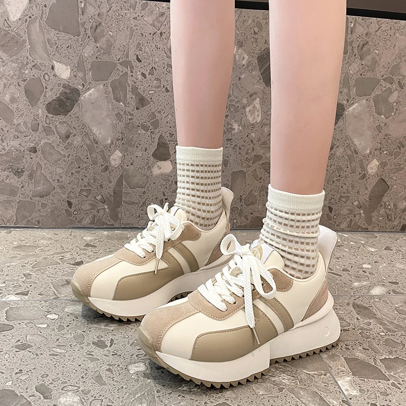 Designers Lovely Pink Chunky Sneakers Women 2023 Thick Sole Girls Sport Shoes Bright Beige Fashion Casual Vulcanized Shoes Femal