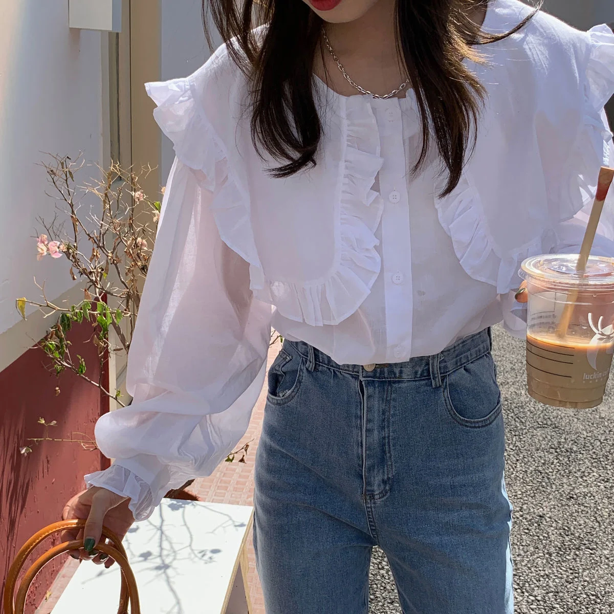 

blouse Light Cotton Long Sleeved Button Up Shirt Women In Early Autumn Big Lapel Shirt With Fungus Edge