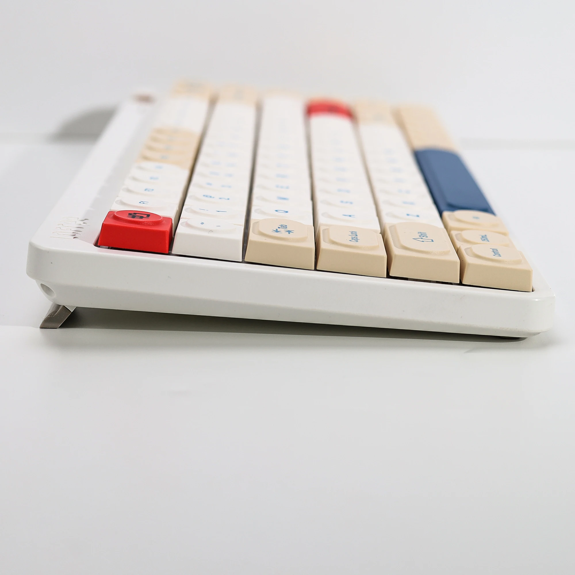 Фото Комплект кейкапов KBDiy 137 клавиш GMK SoyMilk Doys PBT, корейские и русские раскладки, для низкопрофильных механических клавиатур 60%, 1353, Cherry MX Switch №5