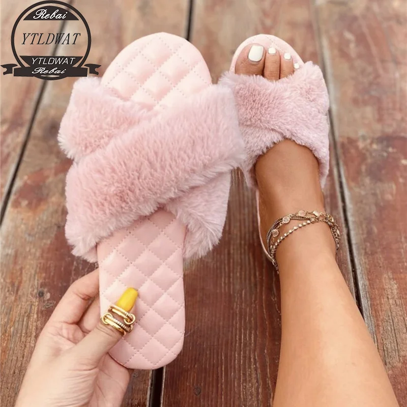 

Indoor Women Fur Slippers Fluffy Soft Furry Slides Thick Flats Heel Non Slip House Shoes Ladies Luxury Design Footwear