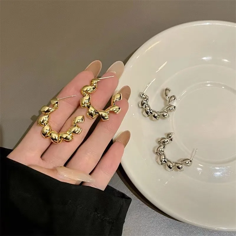 

925 Silver Needle C Earrings for Women Girl Simple Metal Geometric Spiral Twist Trendy Earrings Niche Design Jewelry Wholesale