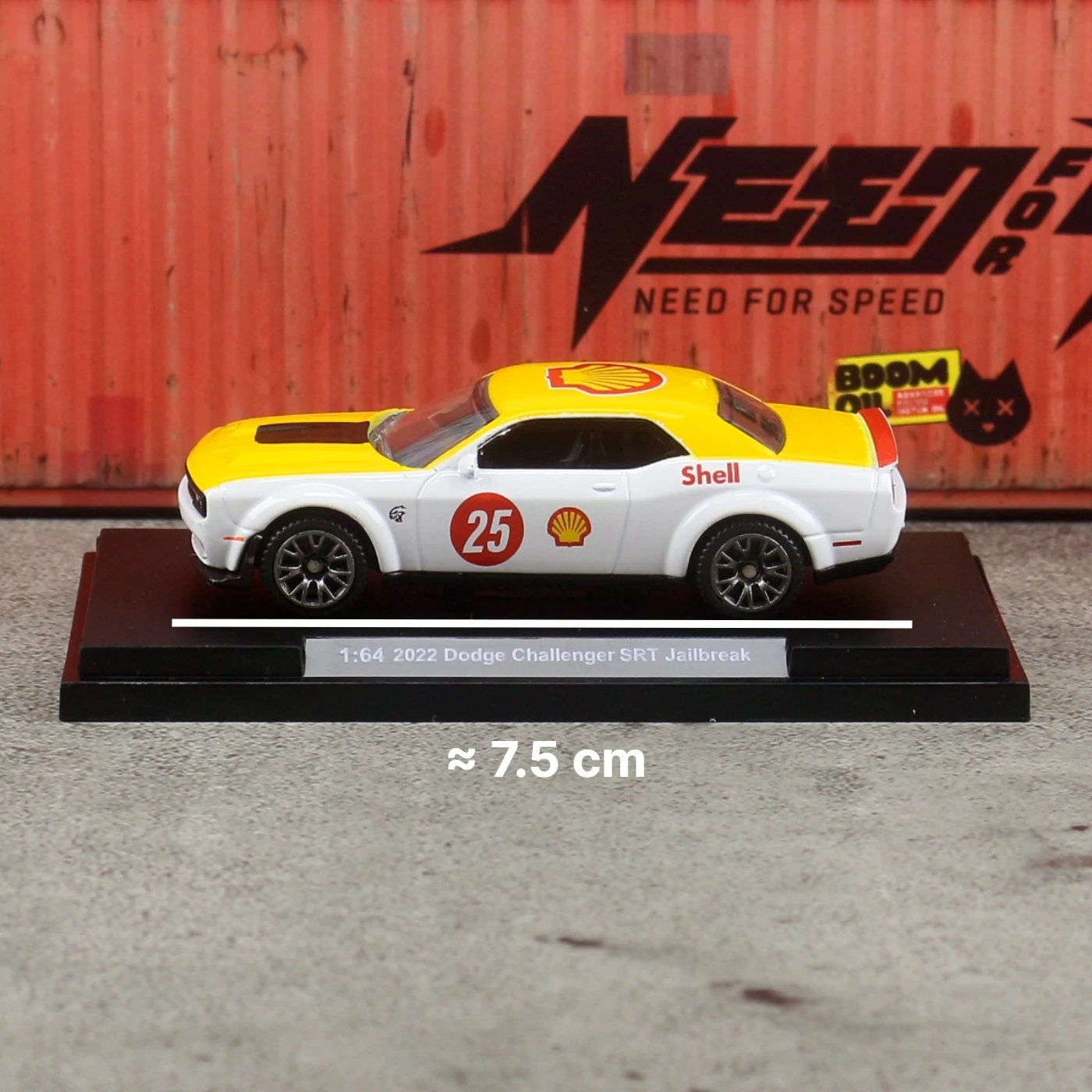 Фото Модель автомобиля Dodge Challenger SRT Hellcat CCA 1/64 из литого металла с демонстрационным боксом, свободно вращающимися колесами, коллекционная миниатюра, подарок для ребенка №4