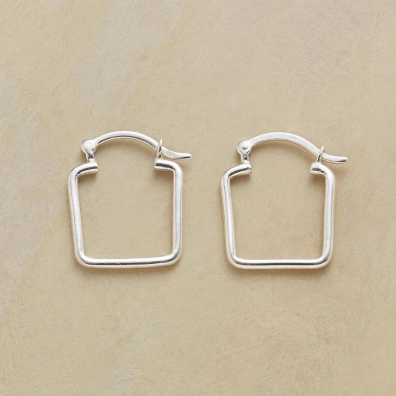 

Minimalist Fashion Metal Silver Color Drop Earrings for Women Simple Wiredrawing Concave Disc Handmade Hook Earrings