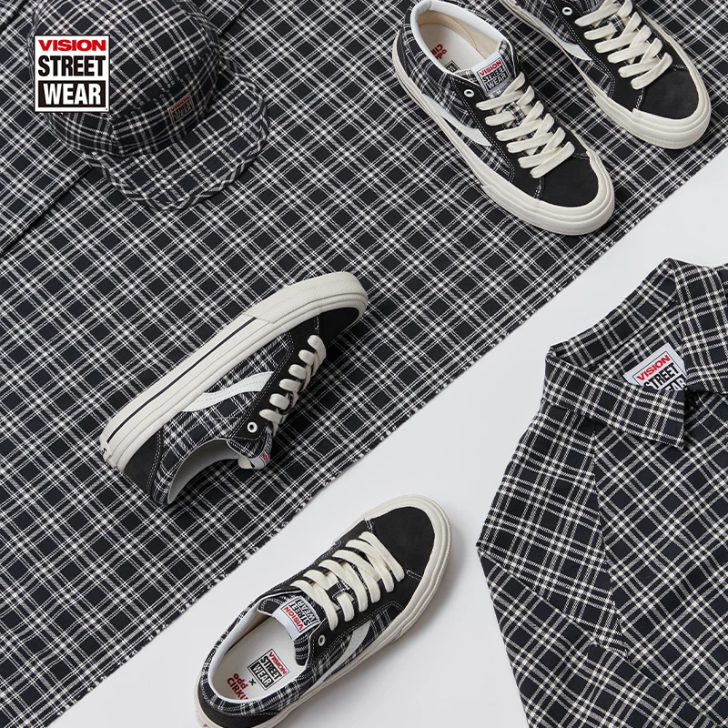 Vision Street Wear x Odd Classics Skateboarding Shoes Men Retro Low Top Suede Canvas Shoes Unisex Skate Sneakers Plaid Pattern