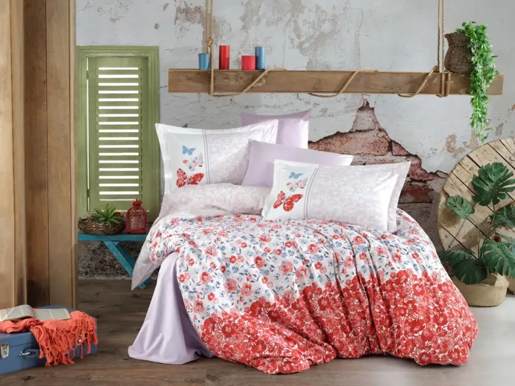 

Felicita Double Personality Duvet cover set Red