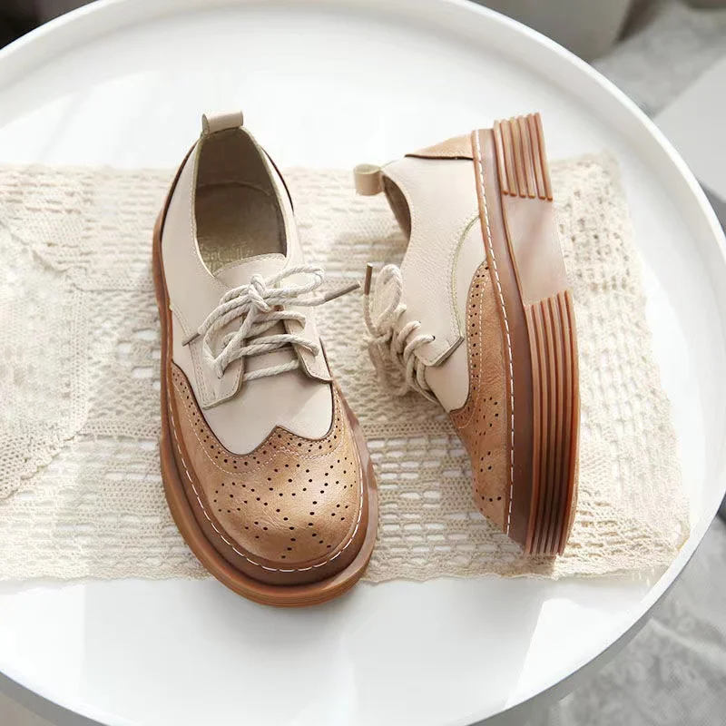 Spring and Autumn New Brogue British Style Carved Leather Shoes Colored Large Head Casual Shoes Professional and Trusted Brand