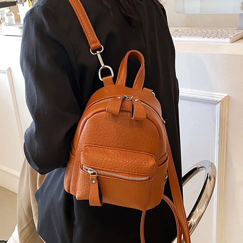 

Luxury Brand Designer Women's Backpacks Fashion High Quality Leather Small School Bags for Girls Solid Color Travel Backpacks