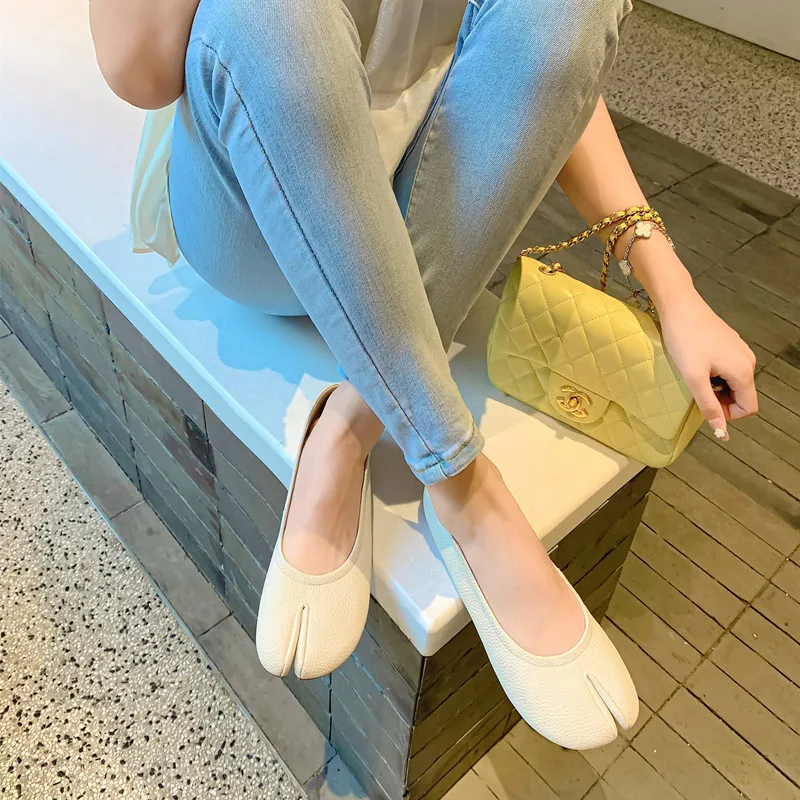 Genuine Leather Flats Women Split Toe Round Shoes 2022 Autumn New Apricot Beige Black Comfortable Soft Slip On Sapatos Femininno