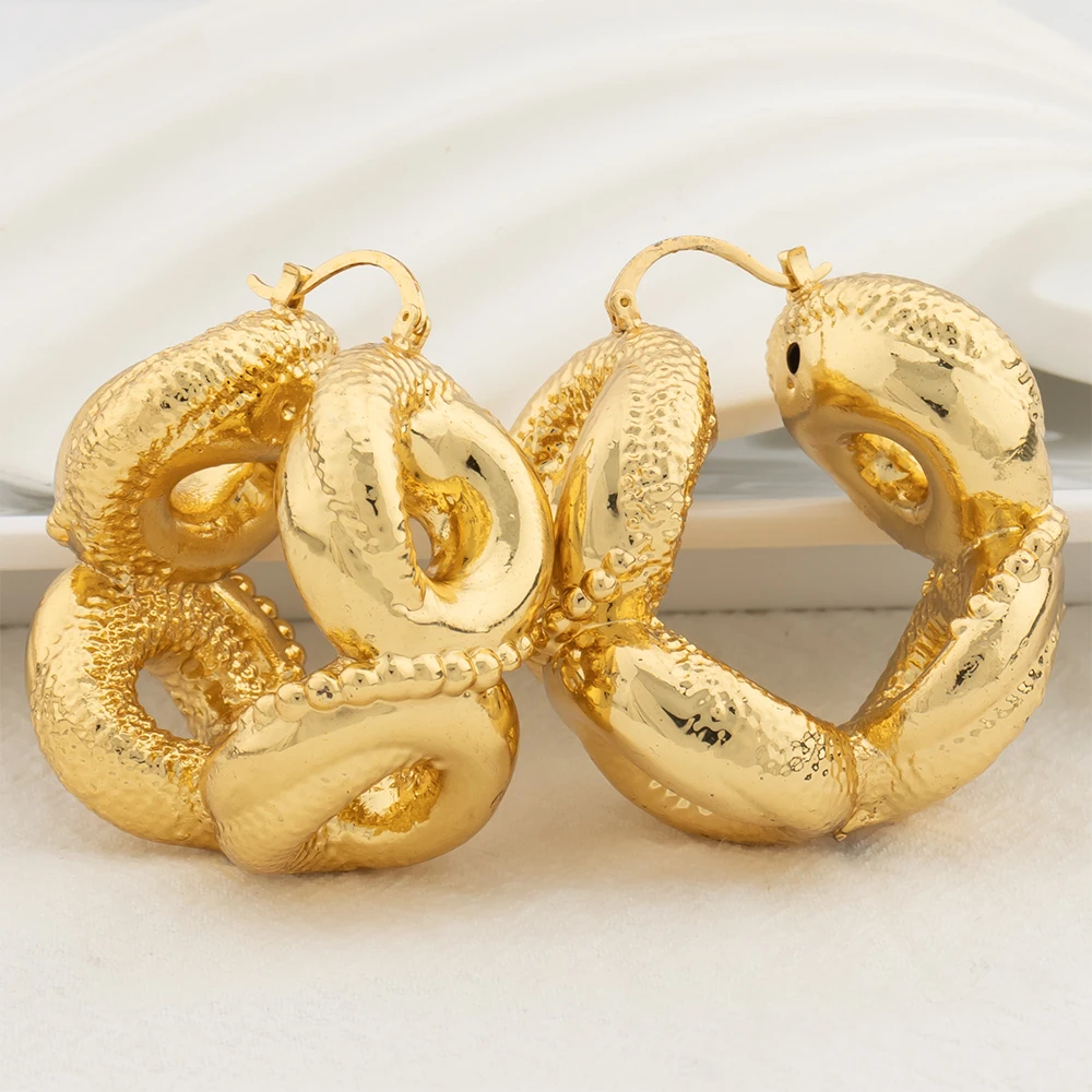

18k Gold Plated Hoop Earring for Women Copper Round Circle Bold Earrings Daily Wear Party Banquet Wedding Jewelry Accessories