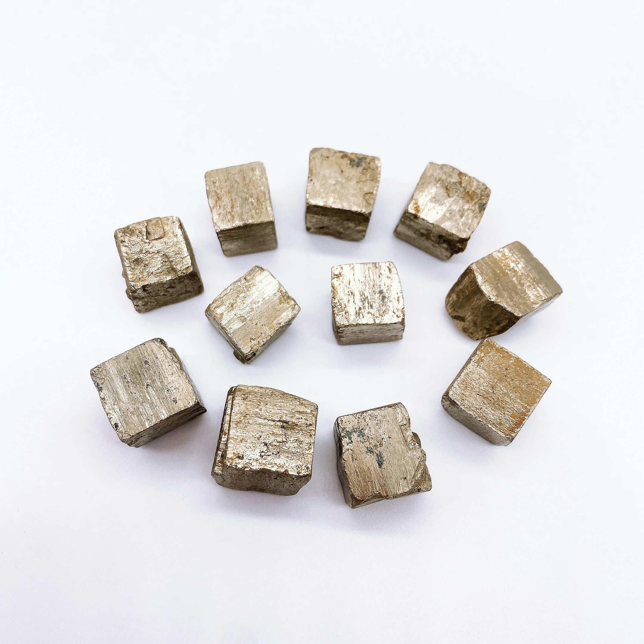 50/100 г натуральный халкопирит пиритовый куб кварцевый кристалл камень золото