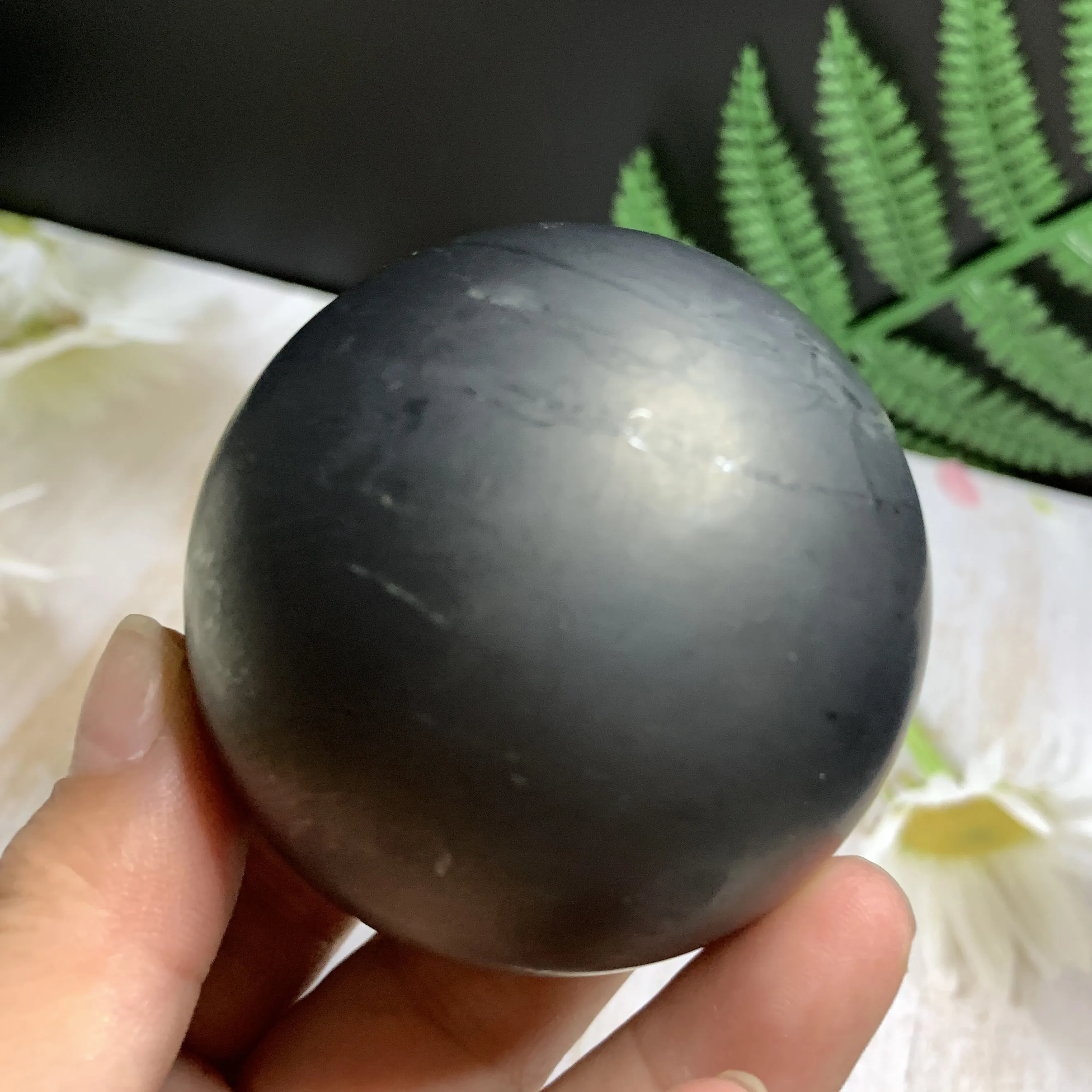 

Природный шар Shungite 60-65 мм, энергетический исцеляющий кристалл, Электронная чакра, балансировка для украшения дома