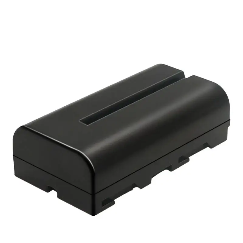 Фото Аккумуляторная литиевая батарея NP-F550 FF570 7.4V 2200mAh для камер F750 F770 F970 F960 №3