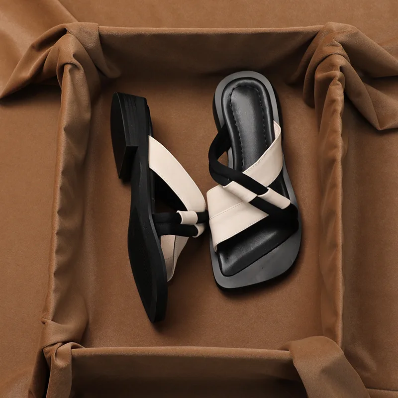 

Slippers Women New Sandals Summer Ladies Shoes Square Head Fashion Low Heel Slippers Mixed Colors Outdoor Casual Shoes Pantuflas