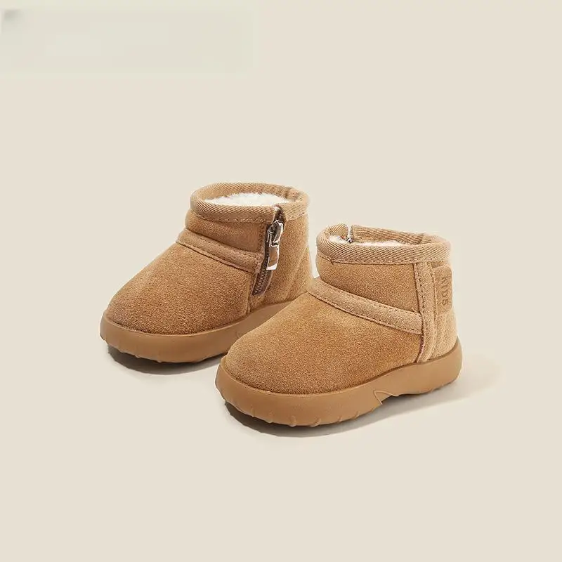 Брендовые замшевые зимние сапоги для маленьких женщин однотонные коричневые