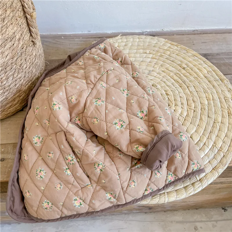 

Coats Thicken Quilting Cotton Floral Printed Outerwear Girls Winter Clothes Warm New Style Korean Baby Kids Padded Children