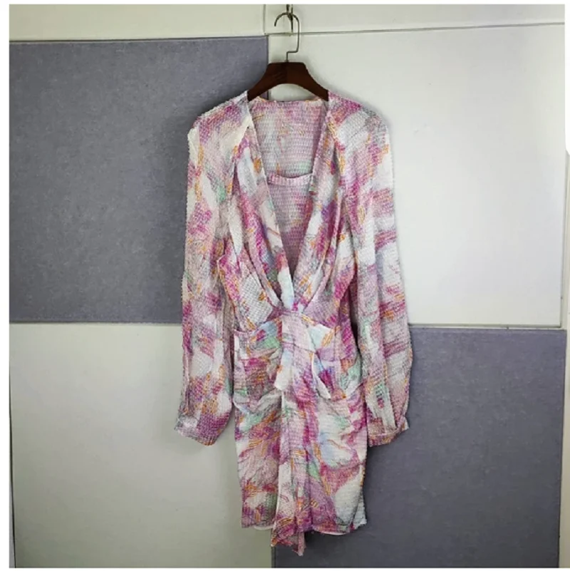 

2023 Summer New Women Printed V-neck Waist Ruffled Lantern Sleeve Mini Dress