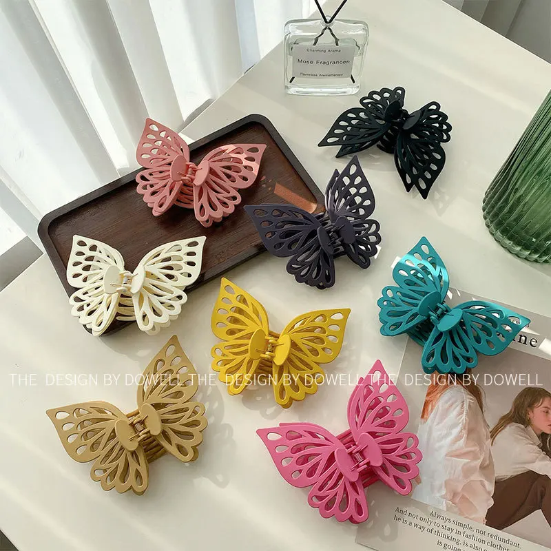 

Autumn and Winter New Women's Hair Clip South Korea Large Double layer Hollow out Butterfly Hair Clip Shark Sandwich Clip Girl's