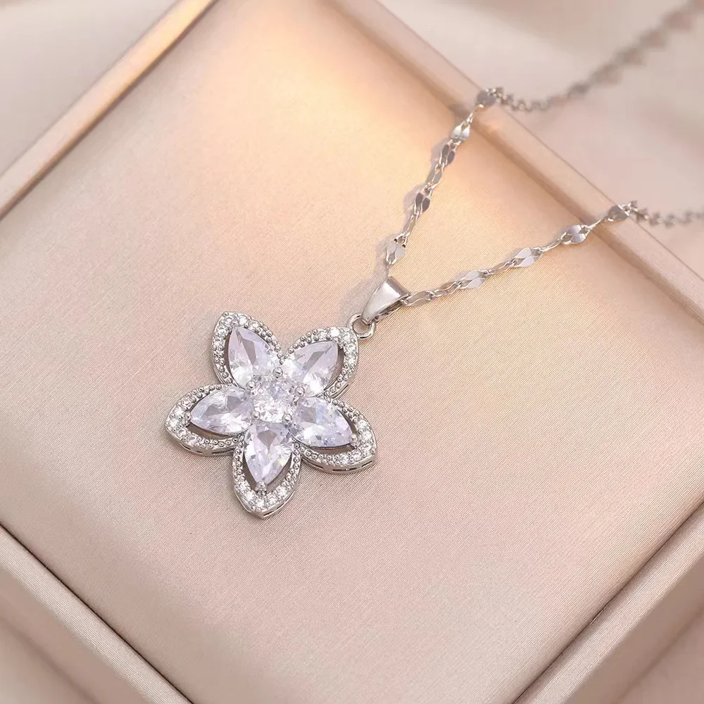 Женские трансграничные европейские и американские циркониевые пятилепестковые