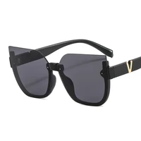 2022 vintage v shaped decorative oversized cat eye sunglasses fashion men women big frame shades uv400 vintage glasses