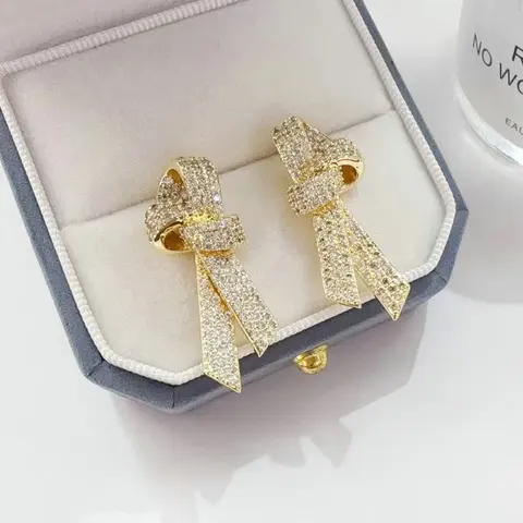 Bilincolor медные серьги-капельки с красным узлом