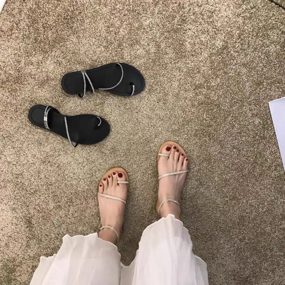 2023 Summer New Fashionable Sandals with Water Diamond Slippers, Flat Bottom Comfortable for Female Outwear