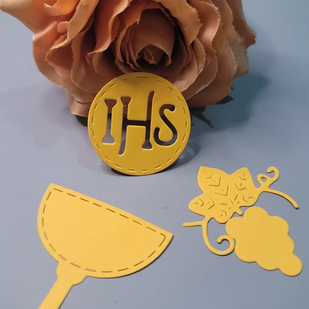 

New IHS Metal Cutting Dies Scrapbook Embossing Manual Craft Christmas Die Cuts Album Card Cover Materials DIY Manual Production