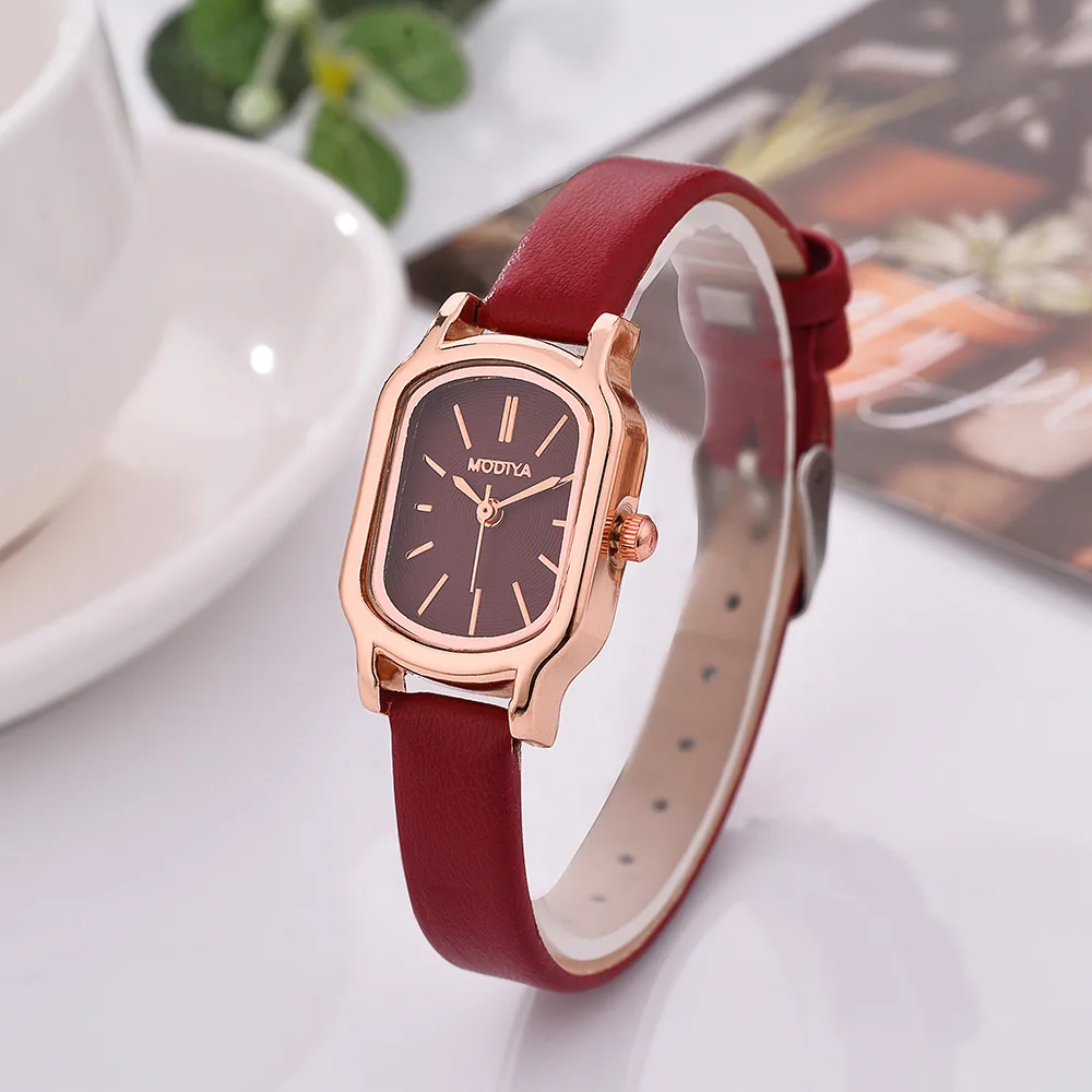 Hot selling ins wind Korean belt women's watch wholesale trend simple retro women's watch small green watch enlarge