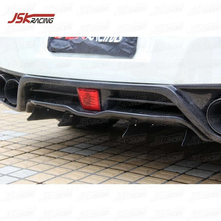 Фото Карбоновый задний диффузор VARI WIDE STYLE с противотуманными фарами для NISSAN GTR R35 2008-2016 годов №3