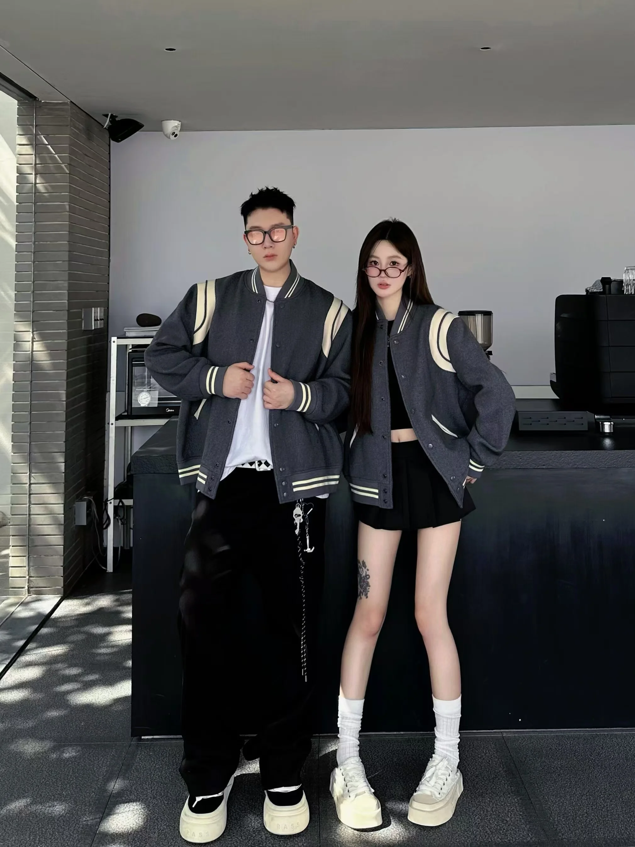 Американский контрастный цвет в стиле пэчворк пара бейсбольная форма верхняя