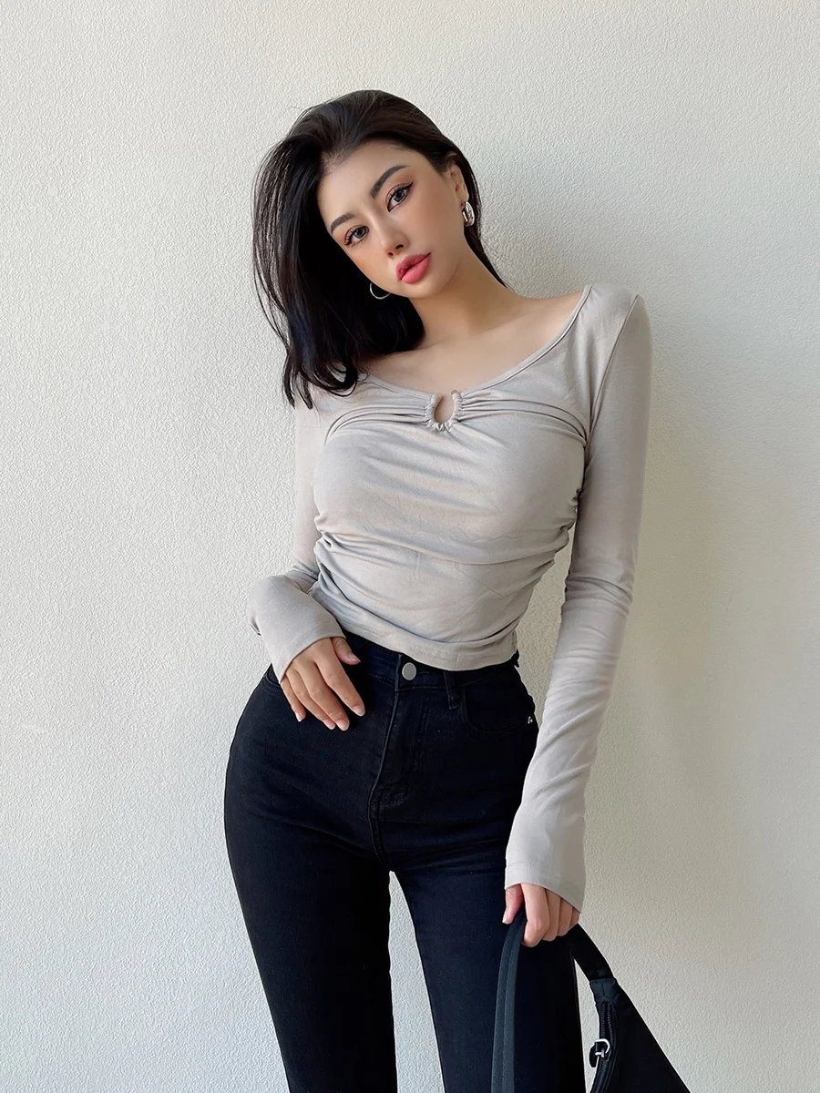 

American WOMEGAGAEuropean and style solid color sexy tight T-shirt women's long-sleeved V-neck bottoming top casual fashion B53X