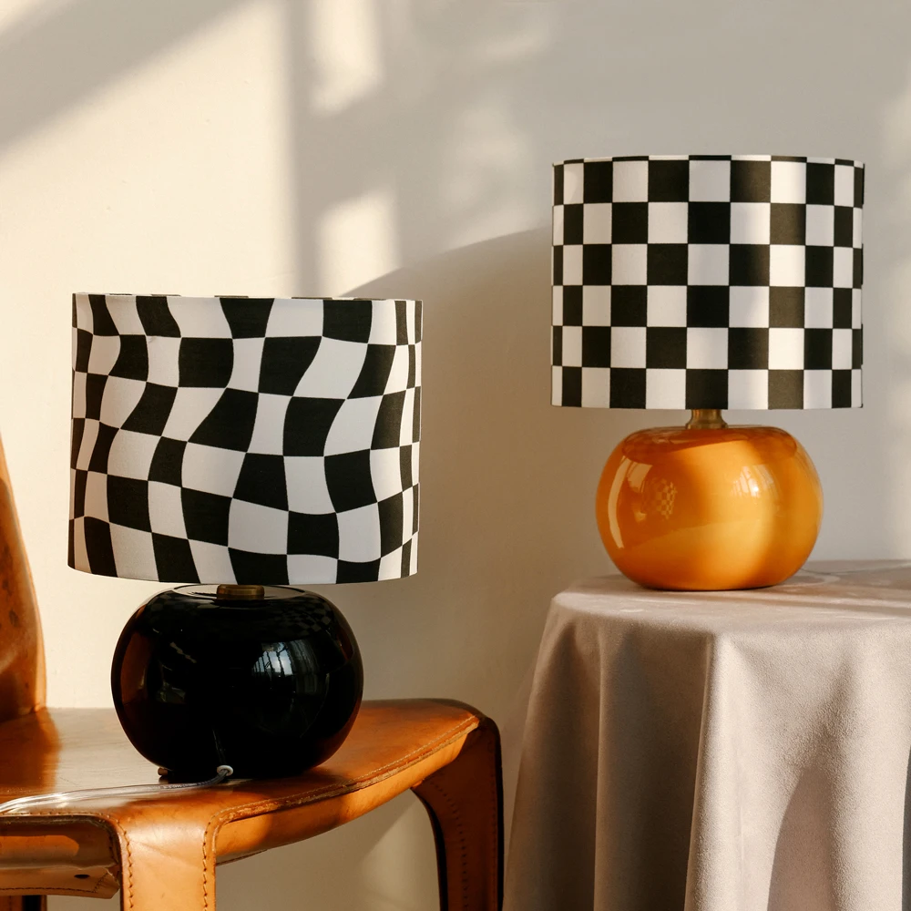 

American Ins Style Fabric Table Lamp Bedroom Bedside Cute Girly Desk Lamp E27 Retro Creative Room Decor Mood Lightight Us Plug