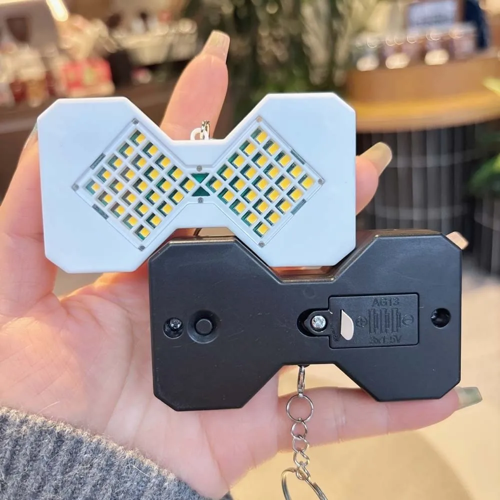 Фото Кулон-песочные часы в стиле киберпанк с LED-подсветкой, технологичный цифровой таймер от 80 до 400 секунд, брелок для ключей №2